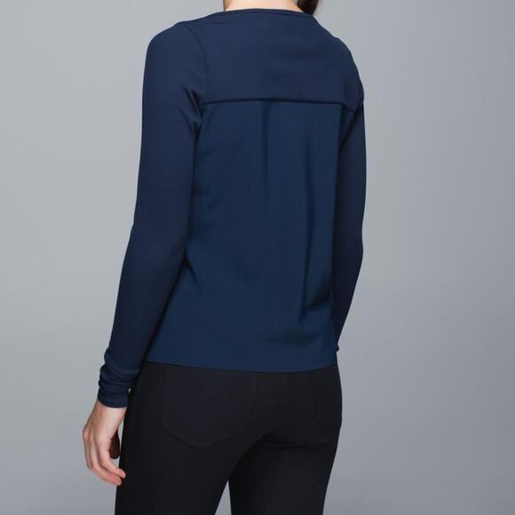 Lululemon Out Of This World Long Sleeve Top - Picture 2 of 6
